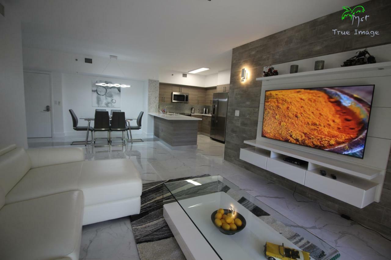 Appartamento Yacht Club At Aventura 2 Bed 2 Bath Luxurius Cozy Brand New Esterno foto