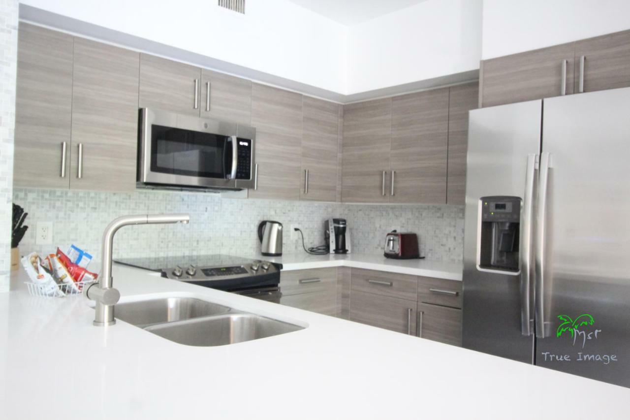 Appartamento Yacht Club At Aventura 2 Bed 2 Bath Luxurius Cozy Brand New Esterno foto