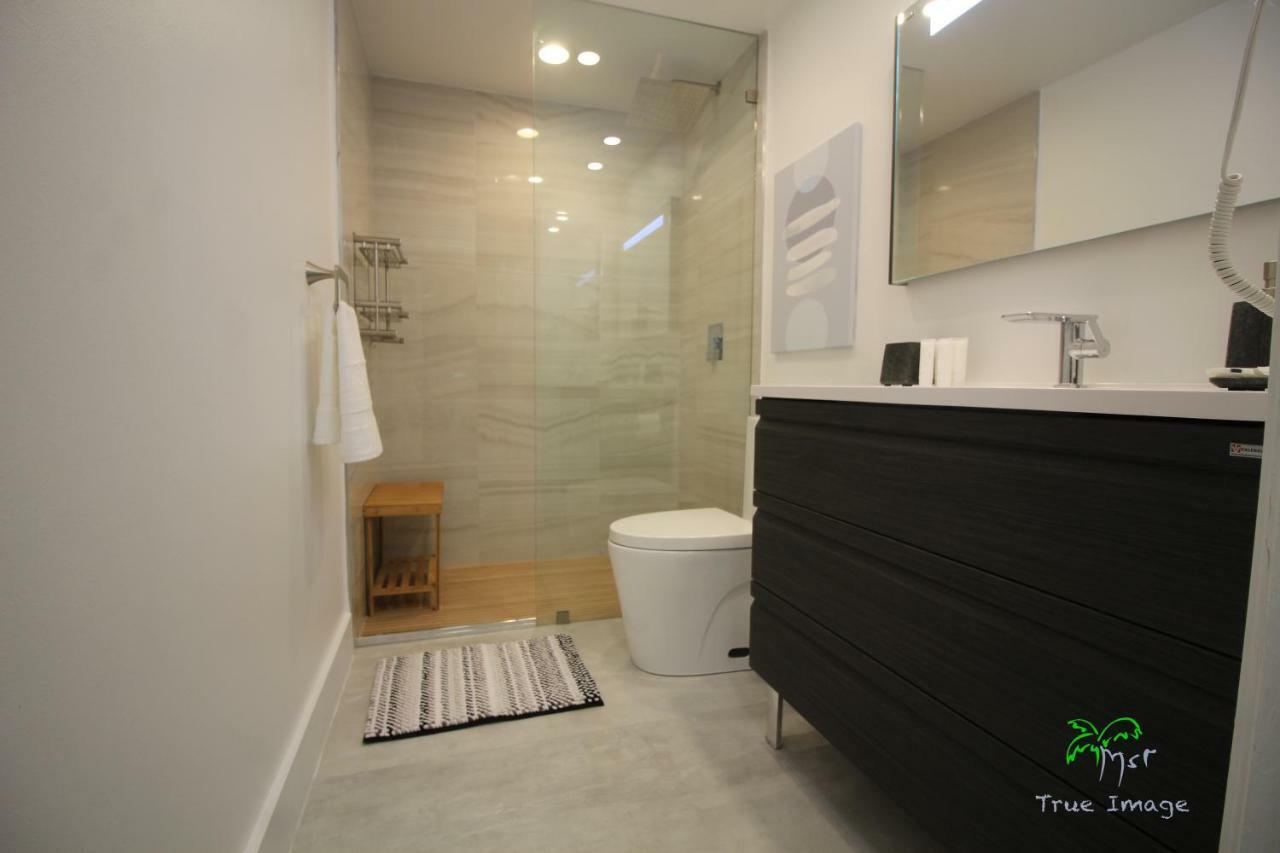 Appartamento Yacht Club At Aventura 2 Bed 2 Bath Luxurius Cozy Brand New Esterno foto
