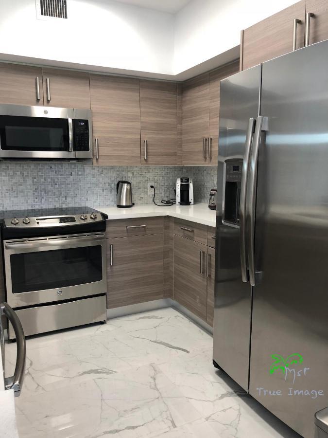 Appartamento Yacht Club At Aventura 2 Bed 2 Bath Luxurius Cozy Brand New Esterno foto
